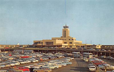 sub061853 - Airport Post Card