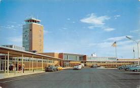 sub062283 - Airport Post Card