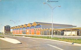 sub062447 - Airport Post Card