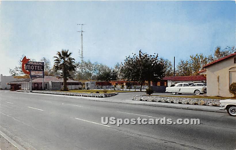 Main Motel - Bakersfield, California CA Postcard