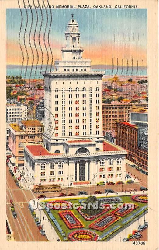 City Hall & Memorial Plaza - Oakland, California CA Postcard
