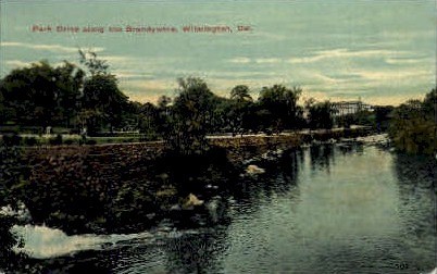 Park Drive - Wilmington, Delaware DE Postcard