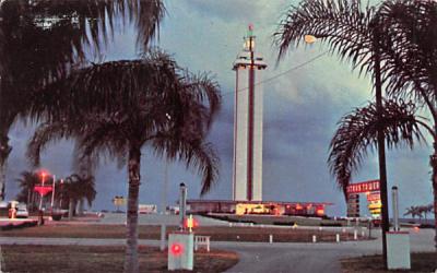 Night view of the famous Citus Tower Clermont, Florida Postcard