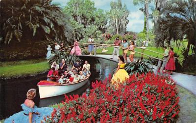 Lovely Girls Greet you at Every Turn Cypress Gardens, Florida Postcard