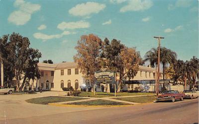 The Clewiston Inn Motor Hotel Florida Postcard
