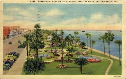 Waterfront Park - Daytona Beach, Florida FL Postcard