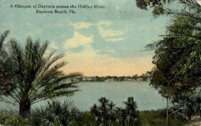 Halifax River Yacht Club - Daytona Beach, Florida FL Postcard