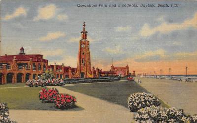 Oceanfront Park and Boardwalk Daytona Beach, Florida Postcard