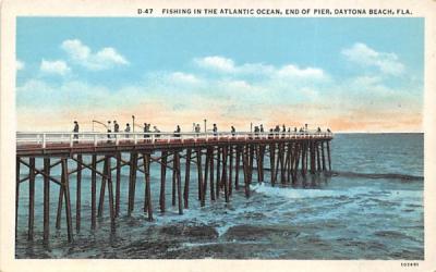 Fishing in the Atlantic Ocean, End of Pier Daytona Beach, Florida Postcard