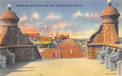 Boardwalk and Ocean Front Park Daytona Beach, Florida Postcard