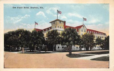 Des Pland Hotel Daytona, Florida Postcard