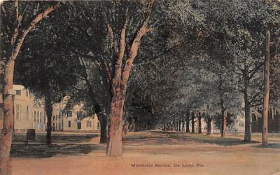 Minnesota Avenue De Land, Florida Postcard