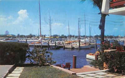 The World's Largest Yacht Basin, Bahia Mar Fort Lauderdale, Florida Postcard