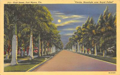 First Street Fort Myers, Florida Postcard