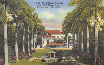Widener Fountain and Club House Lawn Miami, Florida Postcard