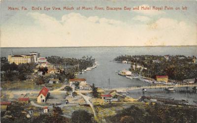 Biscayne Bay and Hotel Royal Palm on left Miami, Florida Postcard