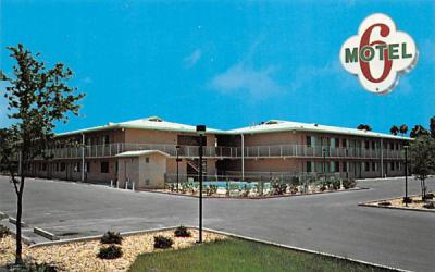 Motel 6 St Petersburg, Florida Postcard