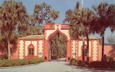 Entrance to Ringling Home 