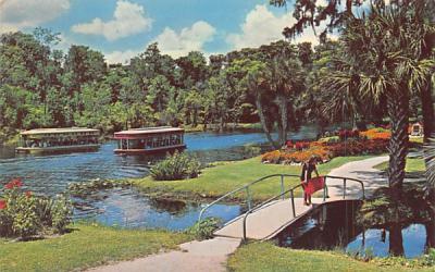 Restful Gardens  Silver Springs, Florida Postcard