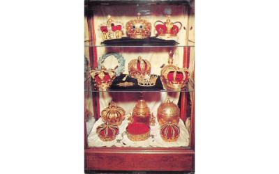Replicas of the Old World Crown Jewels St Augustine, Florida Postcard