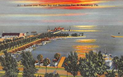 Sunrise over Tampa Bay and Recreation Pier St Petersburg, Florida Postcard