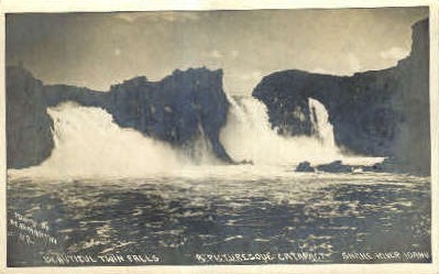 Real Photo, Picturesque cataract - Snake River, Idaho ID Postcard