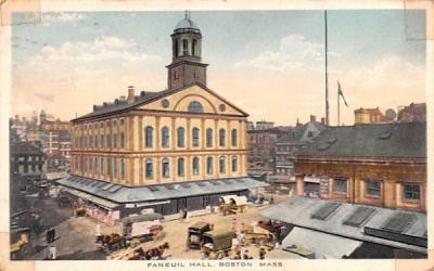 Fameuil Hall Boston, Massachusetts Postcard