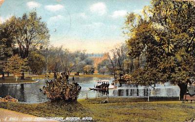 Pond  Boston, Massachusetts Postcard
