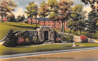 Sweetheart Mounument Fort Devens, Massachusetts Postcard