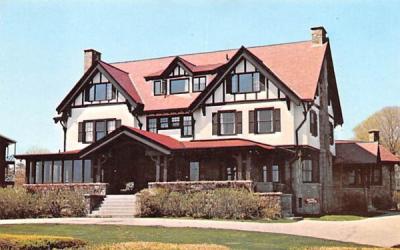Twin Light Manor Motor Inn Gloucester, Massachusetts Postcard