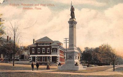 Soldiers Monument & Post Office Gardner, Massachusetts Postcard