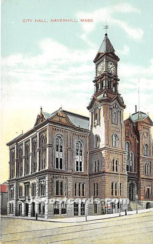 Street View of City Hall Haverhill, MA Postcard