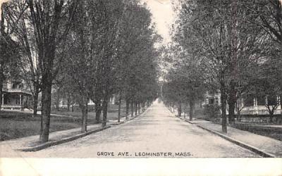 Grove Ave.Leominster, Massachusetts Postcard