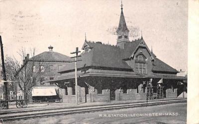 R.R. Station  Leominster, Massachusetts Postcard