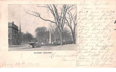 Soldiers' Monument Leominster, Massachusetts Postcard