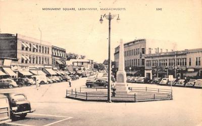 Monument Square Leominster, Massachusetts Postcard