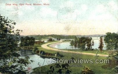 Drive Way, Spot Pond - Malden, Massachusetts MA Postcard