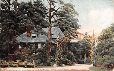 Lodge & Entrance, Pine Bank Park Malden, Massachusetts Postcard