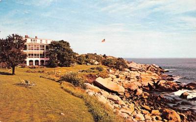 The Yankee Clipper Inn Pigeon Cove, Massachusetts Postcard