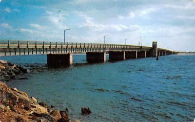 Hampton River Bridge Salisbury Beach, Massachusetts Postcard