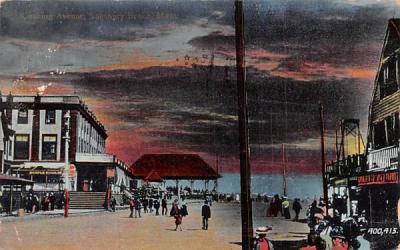Cushing Avenue Salisbury Beach, Massachusetts Postcard