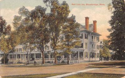 Red Lion Inn Stockbridge, Massachusetts Postcard