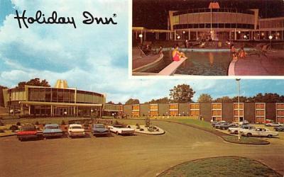 Holiday Inn Waltham, Massachusetts Postcard