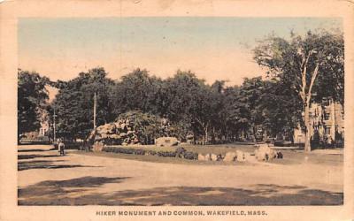 Hiker Mounument & Common Wakefield, Massachusetts Postcard