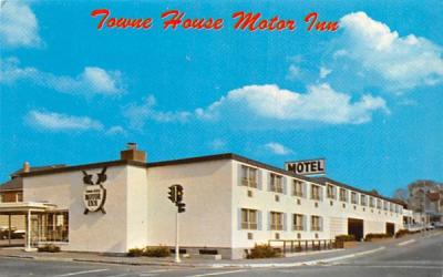 Towne House Motor Inn Watertown, Massachusetts Postcard