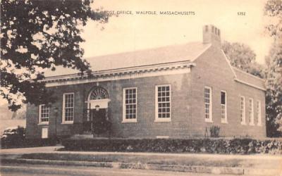 Post Office Walpole, Massachusetts Postcard