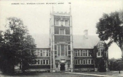 Hubbard Hall Library, Bowdoin College - Brunswick, Maine ME Postcard