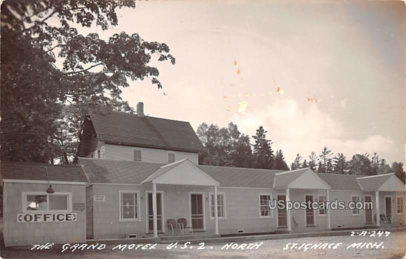 Grand Motel - Saint Ignace, Michigan MI Postcard