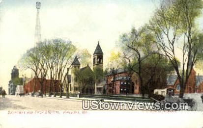 Broadway & Fifth St - Hannibal, Missouri MO Postcard