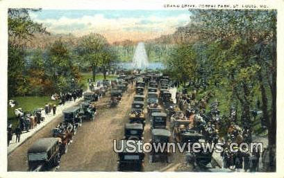 Grand Drive, Forest Park - St. Louis, Missouri MO Postcard